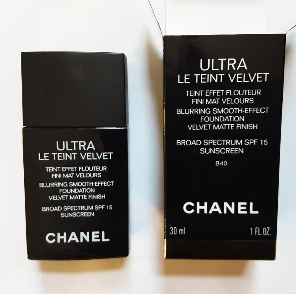 Chanel Le Teint Velvet-B40-Never opened